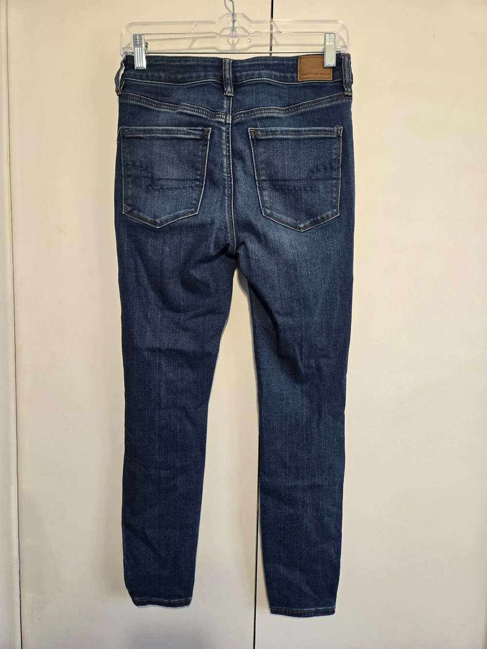 American Eagle Hi-Rise Jegging Jeans Distressed Stretch Size 6 Short